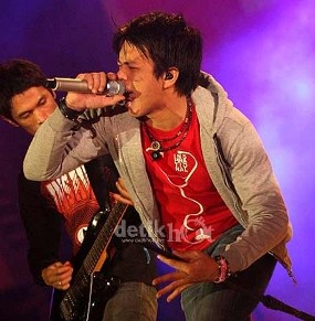 Ahmad Albar Dukung Ariel Terus Berkarya di Dunia Musik