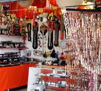 Belanja Nyaman di Free Market