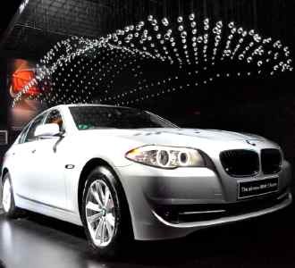 BMW Seri 5 Meluncur