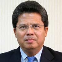 Ketua Komisi III : Todung Tak Harus Mundur dari Pansel KPK