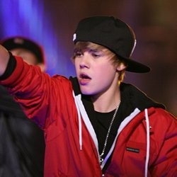 Justin Bieber Berjaya di MuchMusic Video Awards