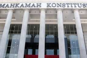 Hakim Tak Boleh Merasa Lebih Penting dari Pegawai