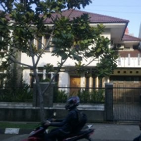 Rumah Ariel Bak Objek Wisata