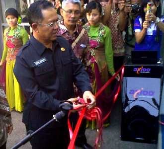 Peresmian Axioo Centre
