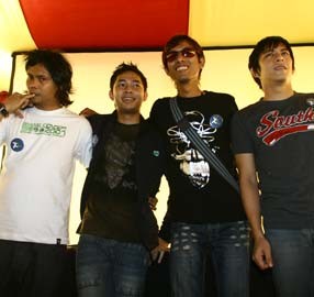 Musica Belum Tentukan Nasib Band Ariel Cs