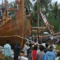 Kapal Spirit Majapahit Sumenep Diderek 150 Tenaga Manusia
