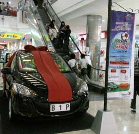 Euphoria Piala Dunia dari Mal Hingga Minimarket di Bandung