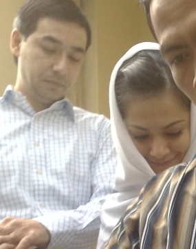 Polisi Geledah Rumah Cut Tari