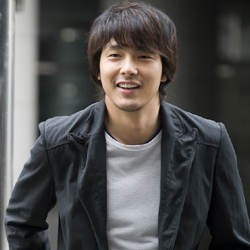 Bintang Winter Sonata Diduga Bunuh Diri Karena Ayah Sakit