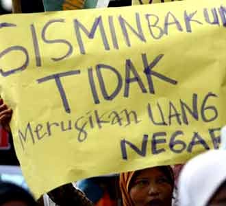 Pendukung Yusril Geruduk Kejagung