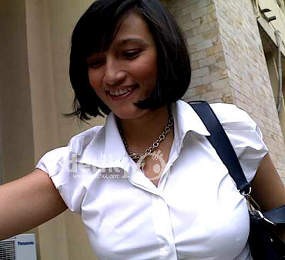 Suami Percaya Tak Ada Video Porno Sarah Amalia-Ariel