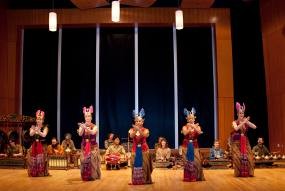 Sumunar, Grup Gamelan Bule Asal AS Akan Tur ke Indonesia 