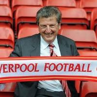 Hodgson, Utang dan Pemain Bintang