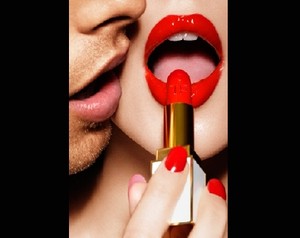 Tom Ford Kembangkan Bisnis dengan Produksi Lipstik 