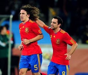 Puja Puji untuk Puyol