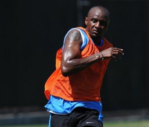 Vieira Pensiun dari Timnas