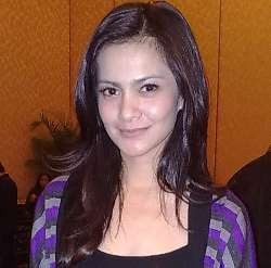 Cut Tari Mengelak Tuduhan Berbuat Asusila