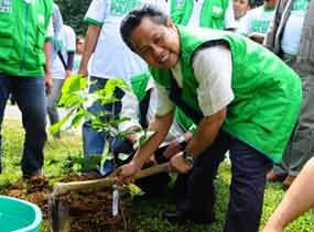 Meriahkan HUT Ke-12, PKB Tanam 10.000 Pohon Kehidupan