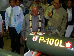 Menhan Sidak Pembuat Casing Bomb P 100