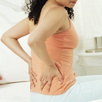 10 Kebiasaan Buruk yang Memicu Sakit Punggung