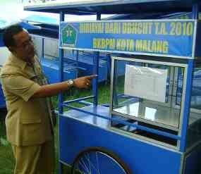 Pemkot Bantah Hanya Obral Janji