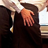 7 Alasan Orang Melakukan Pelecehan Seksual