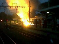 Gerbong KRL Ekonomi Terbakar di Stasiun Sudimara