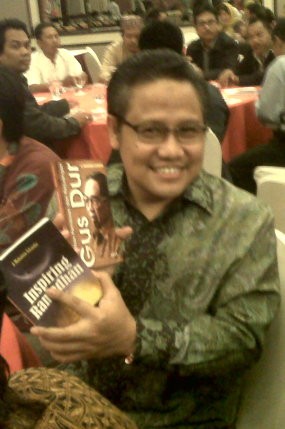 Cak Imin Menulis Tentang Gus Dur