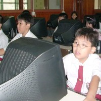 Kepsek SDN Kampung Bulak 4 Bantah Ada Siswa Diusir Guru