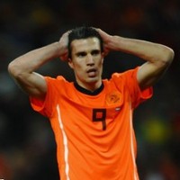 Van Persie dan Dilema Sepakbola Indah