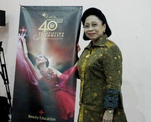 Martha Tilaar Pecahkan Rekor MURI