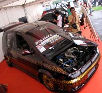 Hyundai Matrix Etnik Palembang