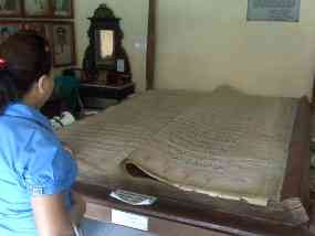 Al-Quran di Keraton Sumenep Dipercaya Bawa Berkah 