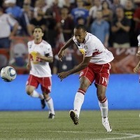 Henry Cetak Gol, tapi Kalah dari Spurs
