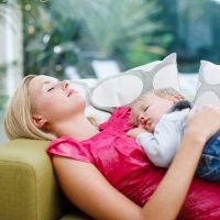 6 Bulan Waktu Tidur Hilang dalam 2 Tahun Pertama Urus Anak
