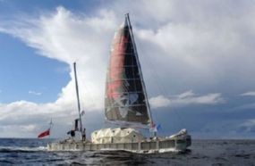 Kapal Botol Plastik Sukses Keliling Pasifik