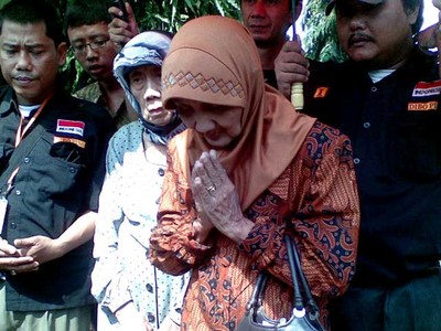 2 Janda Pahlawan Nyekar