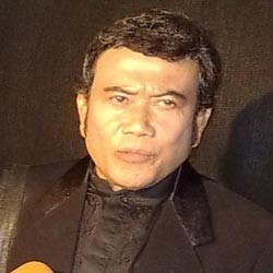 Frustasi, Rhoma Irama Eksis Lagi di Dunia Musik
