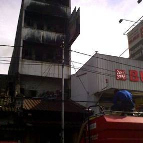 Labfor Mabes Polri Cari Penyebab Kebakaran