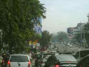 Bak Jalur Neraka, Ragunan-Mampang Macet Total