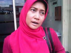 Istri Din Syamsuddin Meninggal, Cici Tegal Menangis 