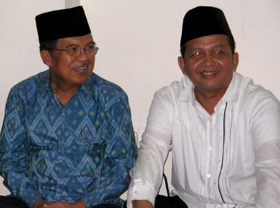 JK & SB Melayat Istri Din Syamsuddin