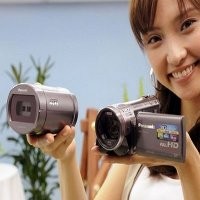 Camcorder Panasonic Bisa Buat Video 3D