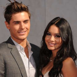 Vanessa Hudgens Izinkan Zac Efron Nonton Striptis