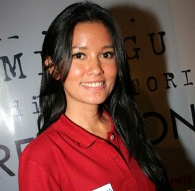 Titi Sjuman Bangga Punya Kulit Berminyak
