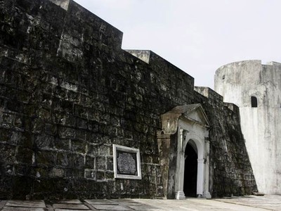 Melihat Benteng Belgica