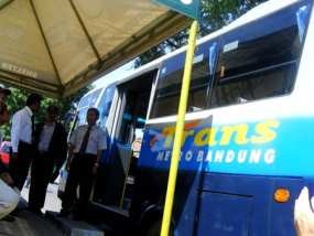 Dishub: 3 Angkot Bisa Susut jadi 1 Bus