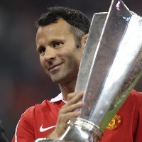 Giggs: MU Tak Perlu seperti City