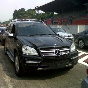 Ngegas Mobil Baru Mercy di Sentul