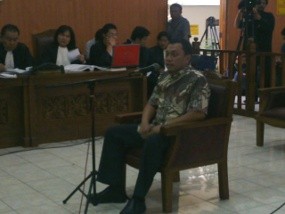 Gayus Mengaku BAP-nya Hasil Lobi Penyidik